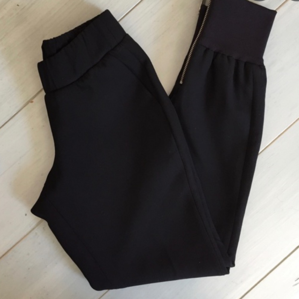 Babaton Black Finch Joggers